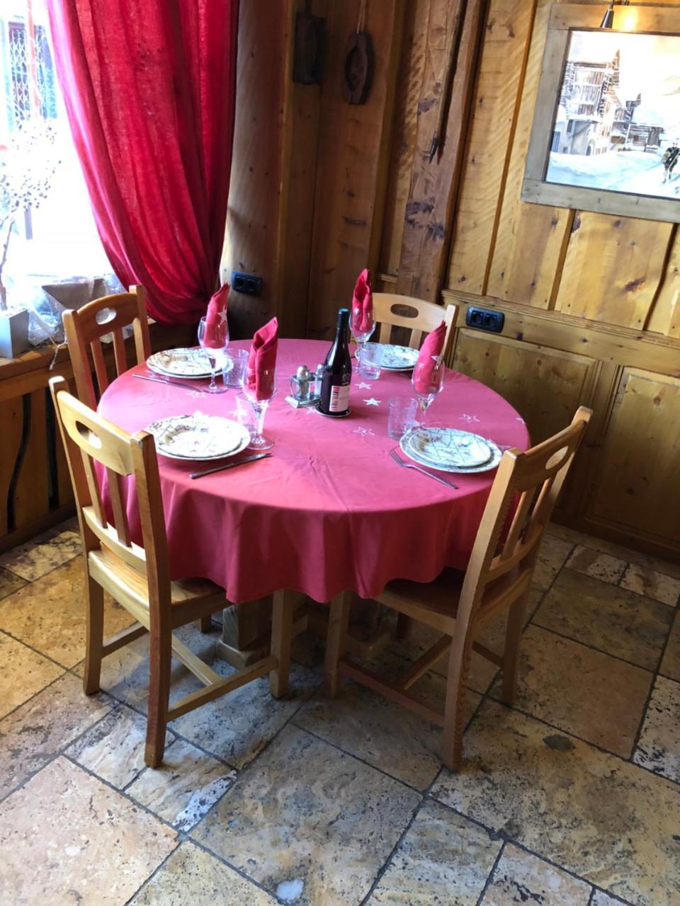 Hotel Restaurant De La Chaussee Briancon  Luaran gambar